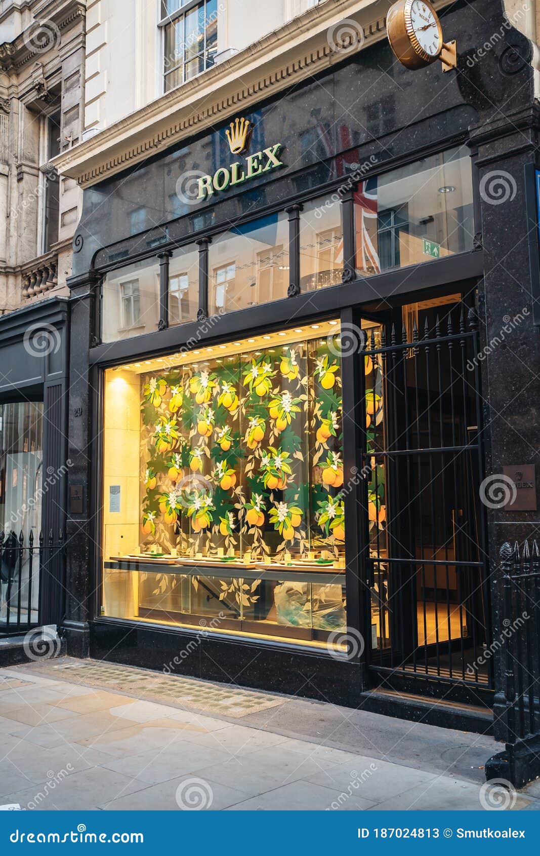 Rolex Shop in London Prepared for Looting during the of BLM Editorial Stock Photo - Image of jewelry, black: 187024813