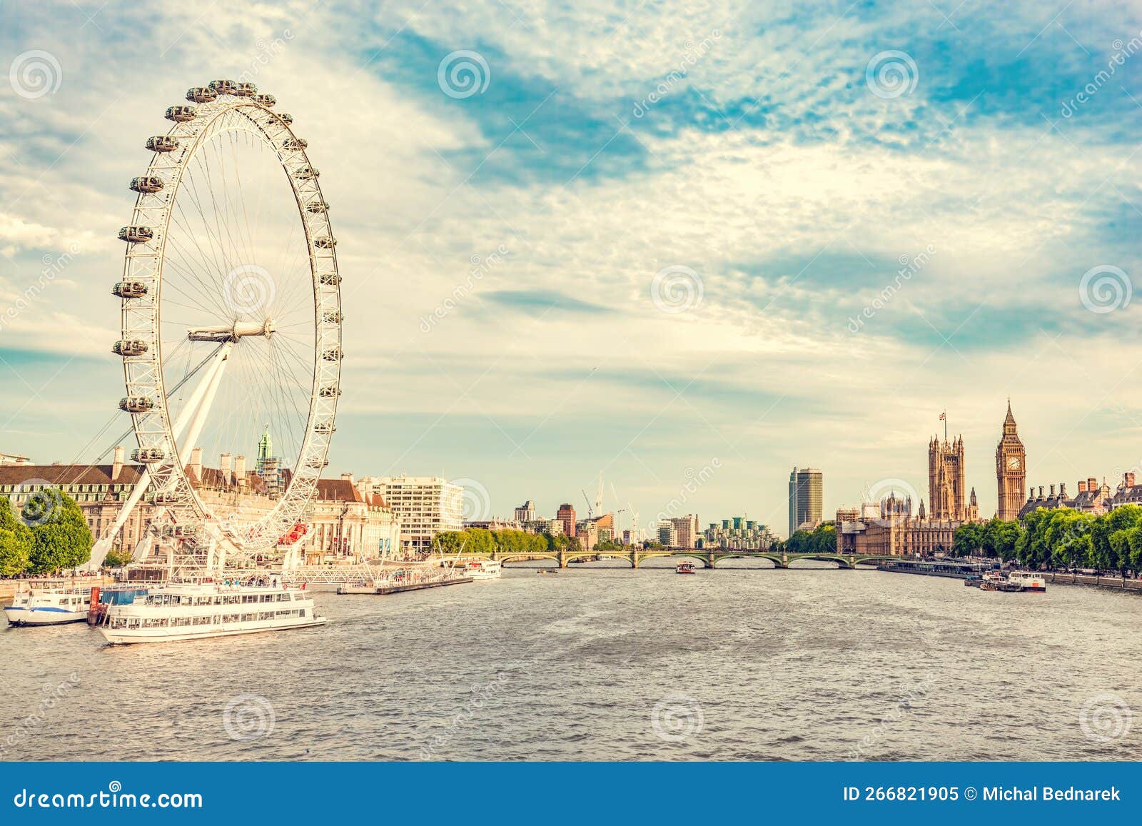 The Ferris wheel Golden Eye in London Stock Photo - Alamy