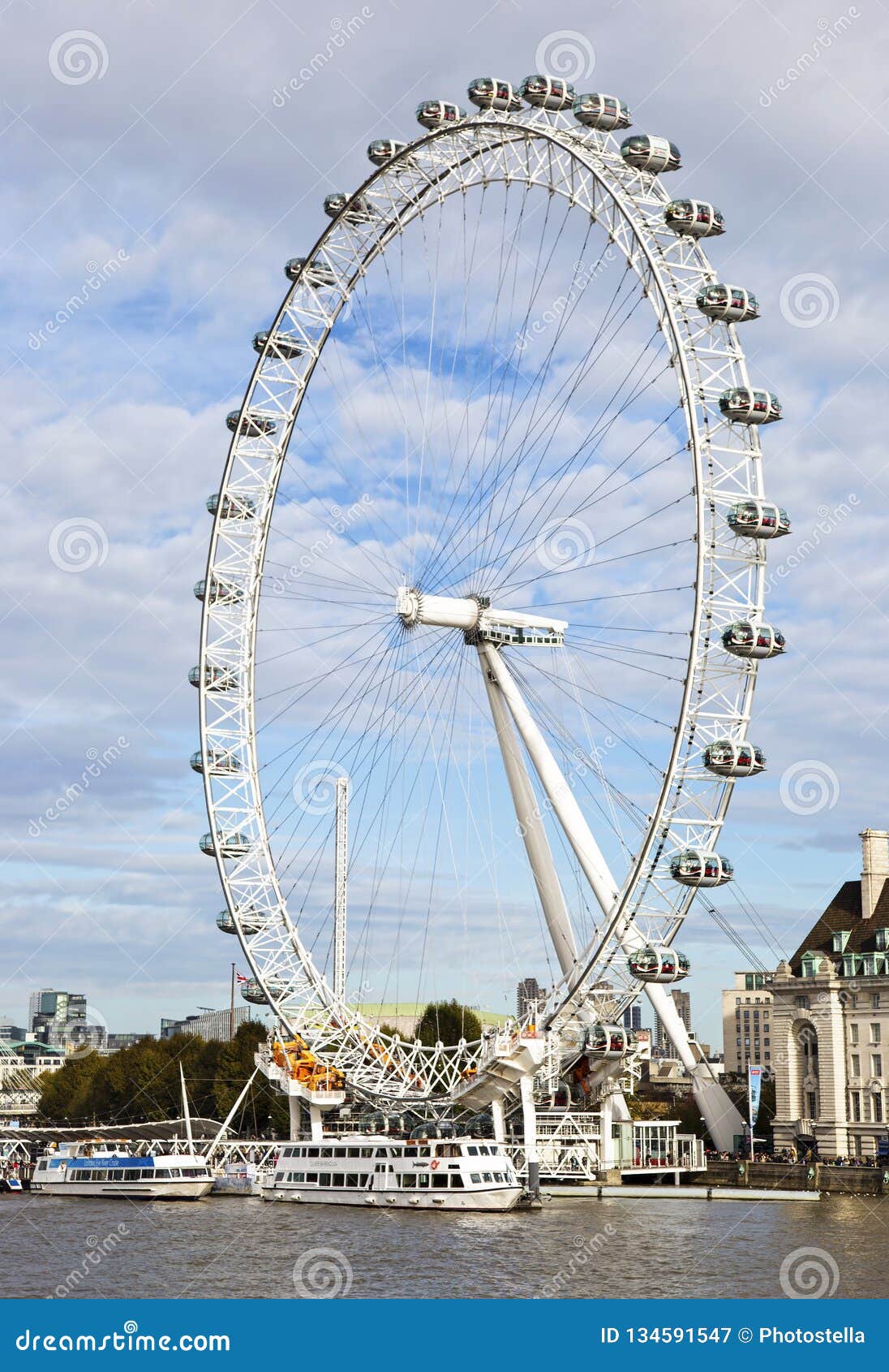 London, United Kingdom - May 6, 2011: London Eye In London, United Kingdom.  It Is The Tallest Ferris Wheel In Europe At 135 Meters Stock Photo, Picture  and Royalty Free Image. Image 11200770.