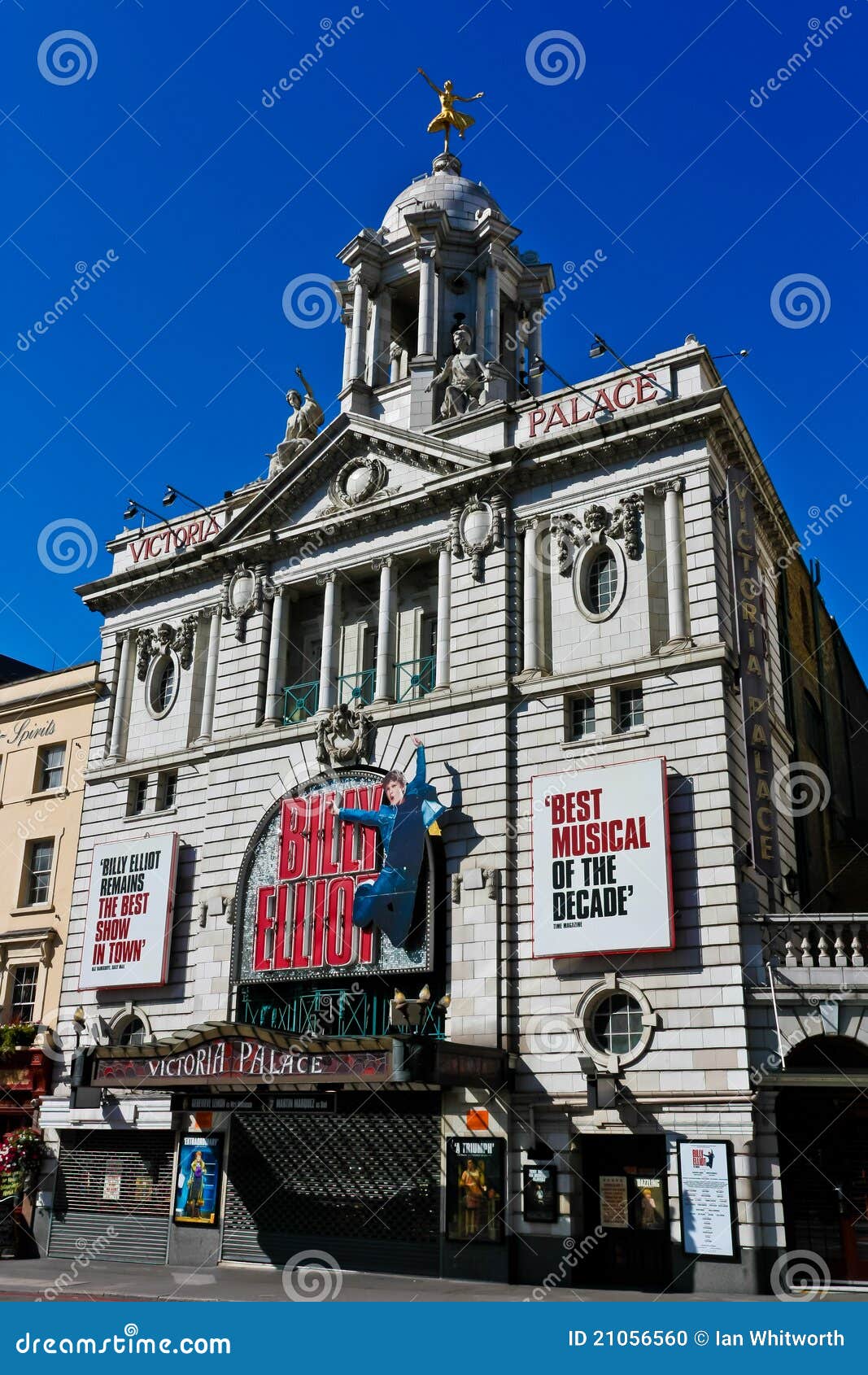 London Victoria Palace Theatre Editorial Image - Image of kingdom