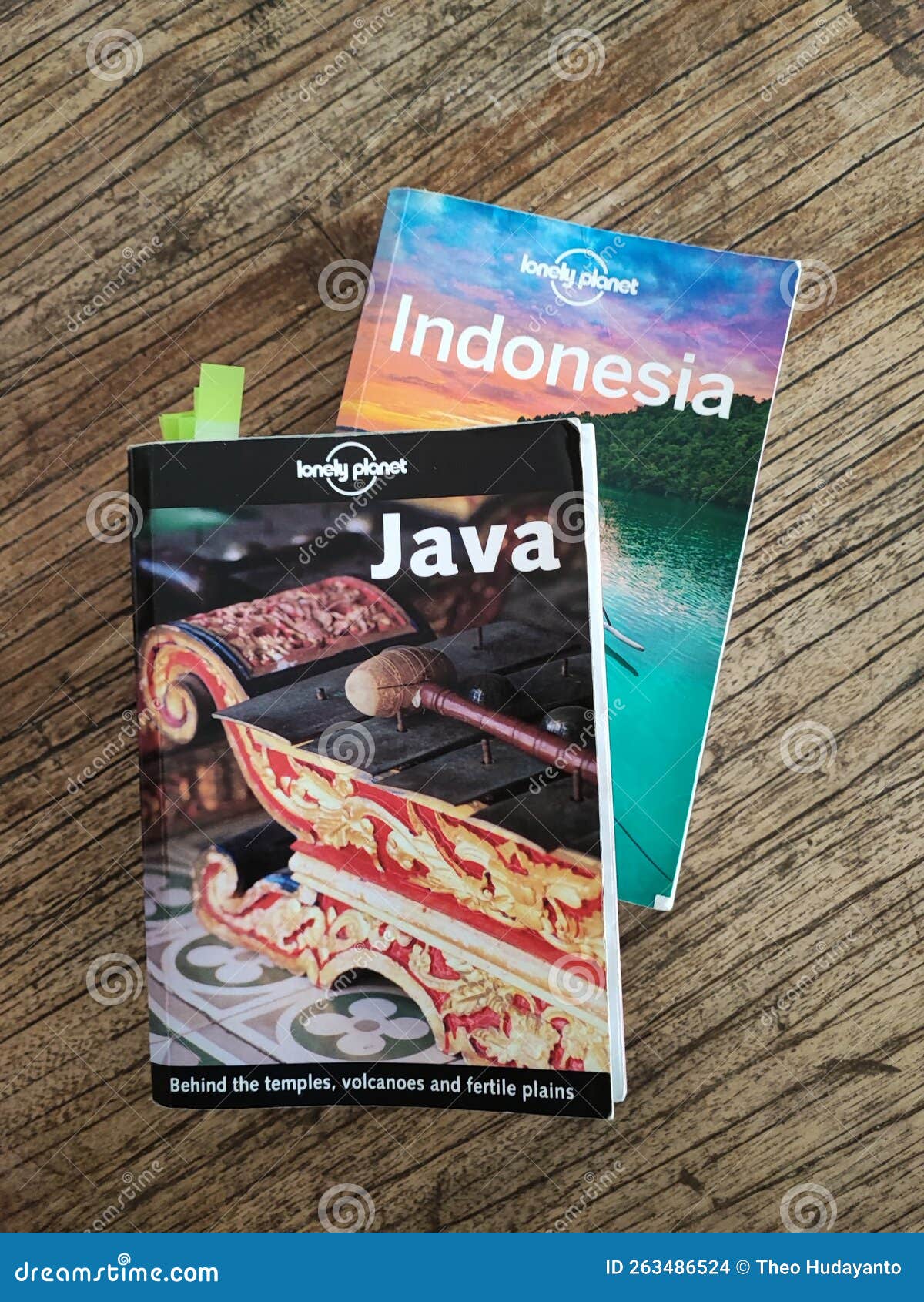 Lonely Planet Travel Guide Book of Java Indonesia Editorial Stock Image -  Image of games, gamelan: 263486524