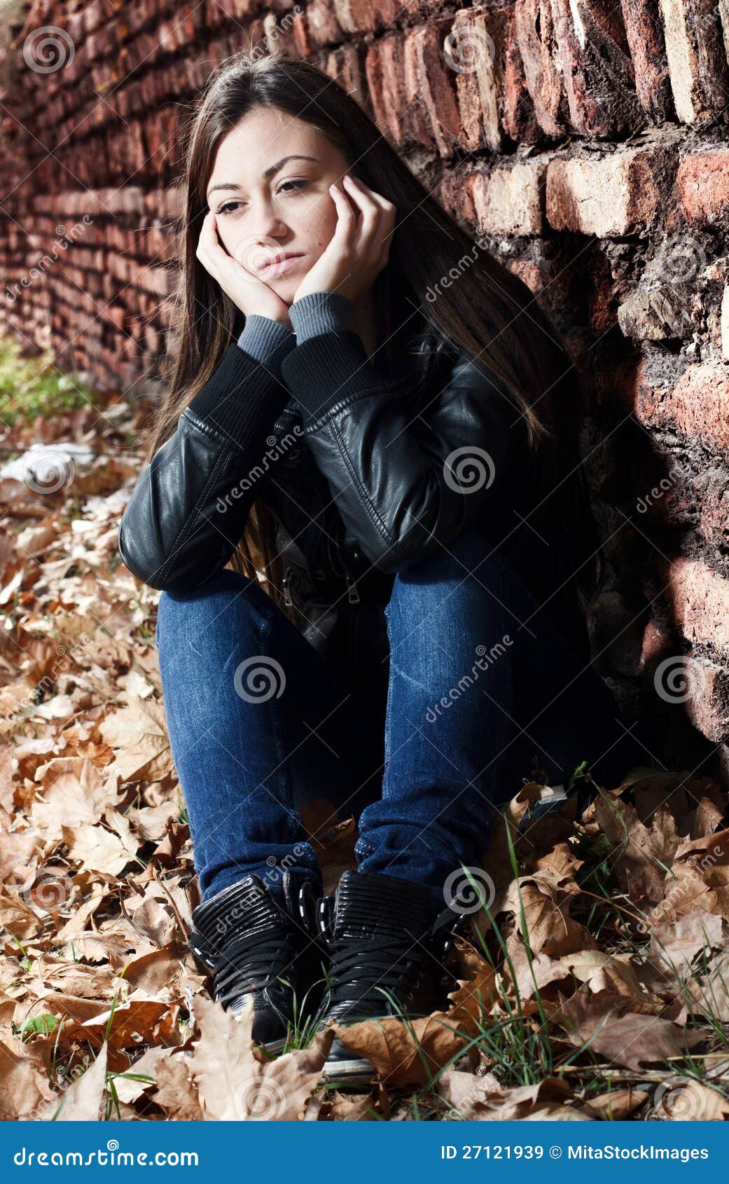 Lonely teenage girl stock image. Image of depression - 27121939