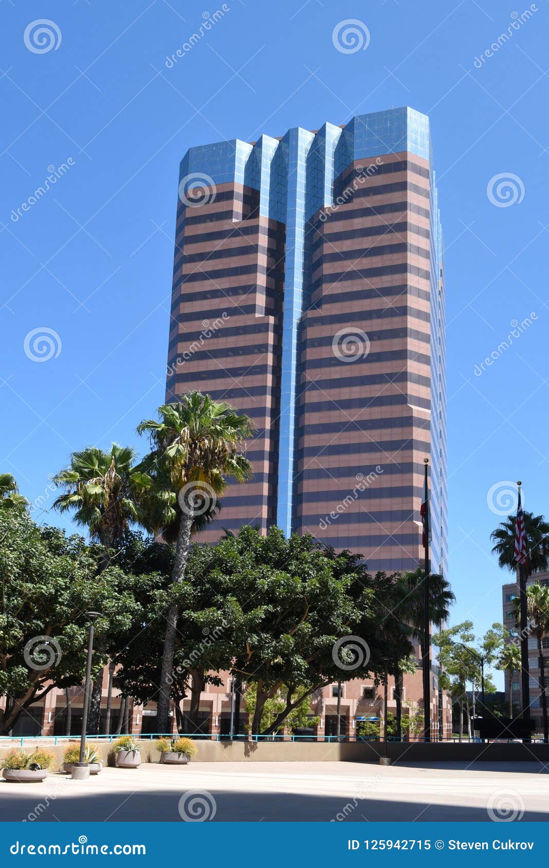 One World Trade Center, Long Beach Editorial Image - Image of landmark