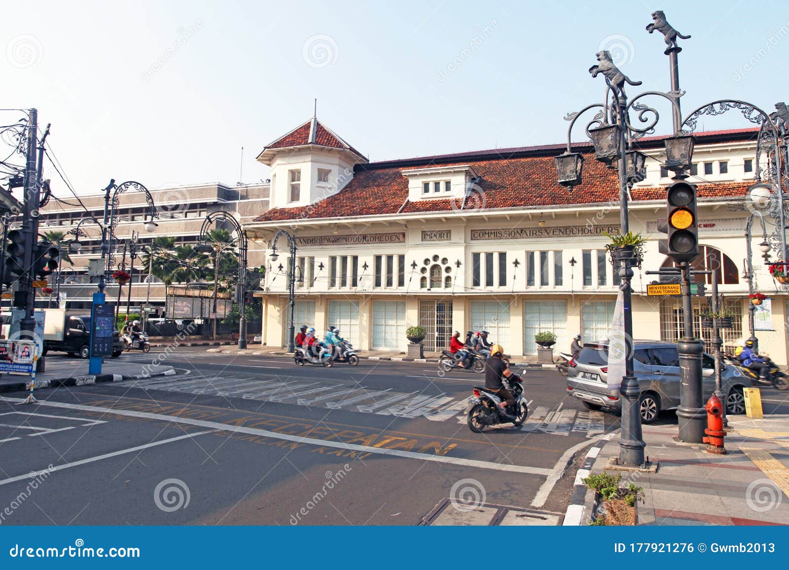 Jalan Asia Afrika in Bandung, Indonesia Editorial Photo - Image of  destination, blue: 177921276