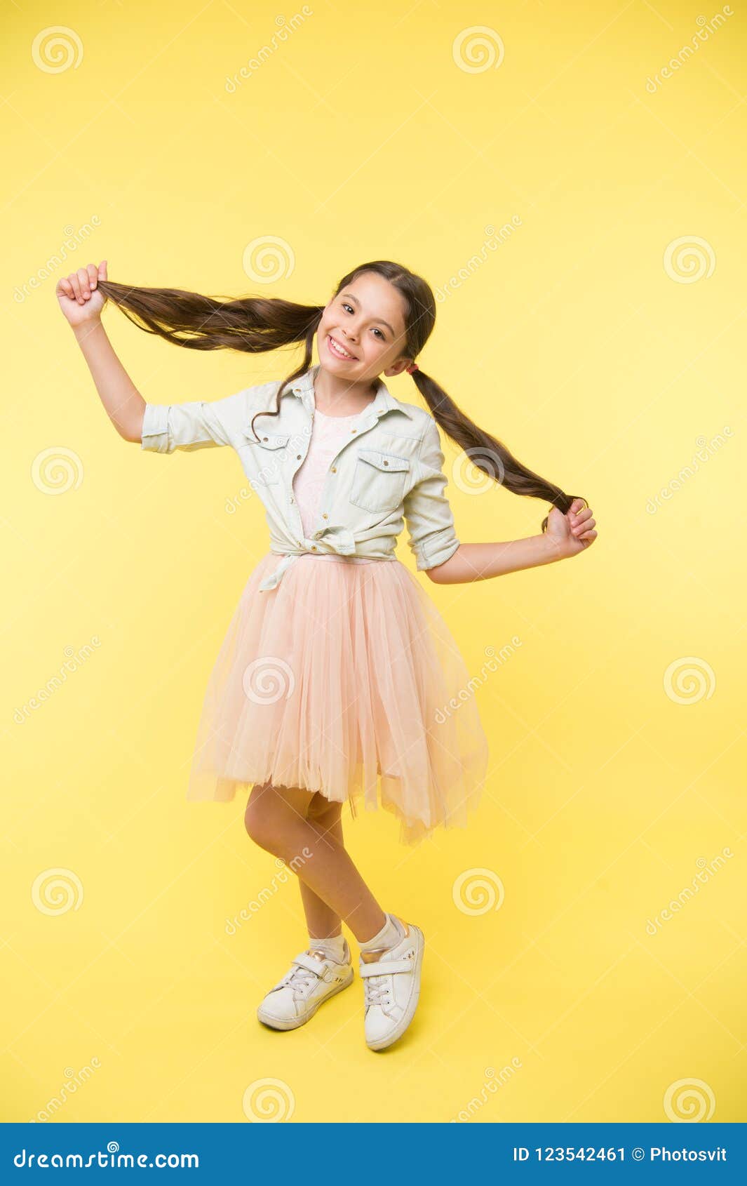 Long Hair Tips For Kids Kid Girl Charming Ponytail Hairstyle Cute