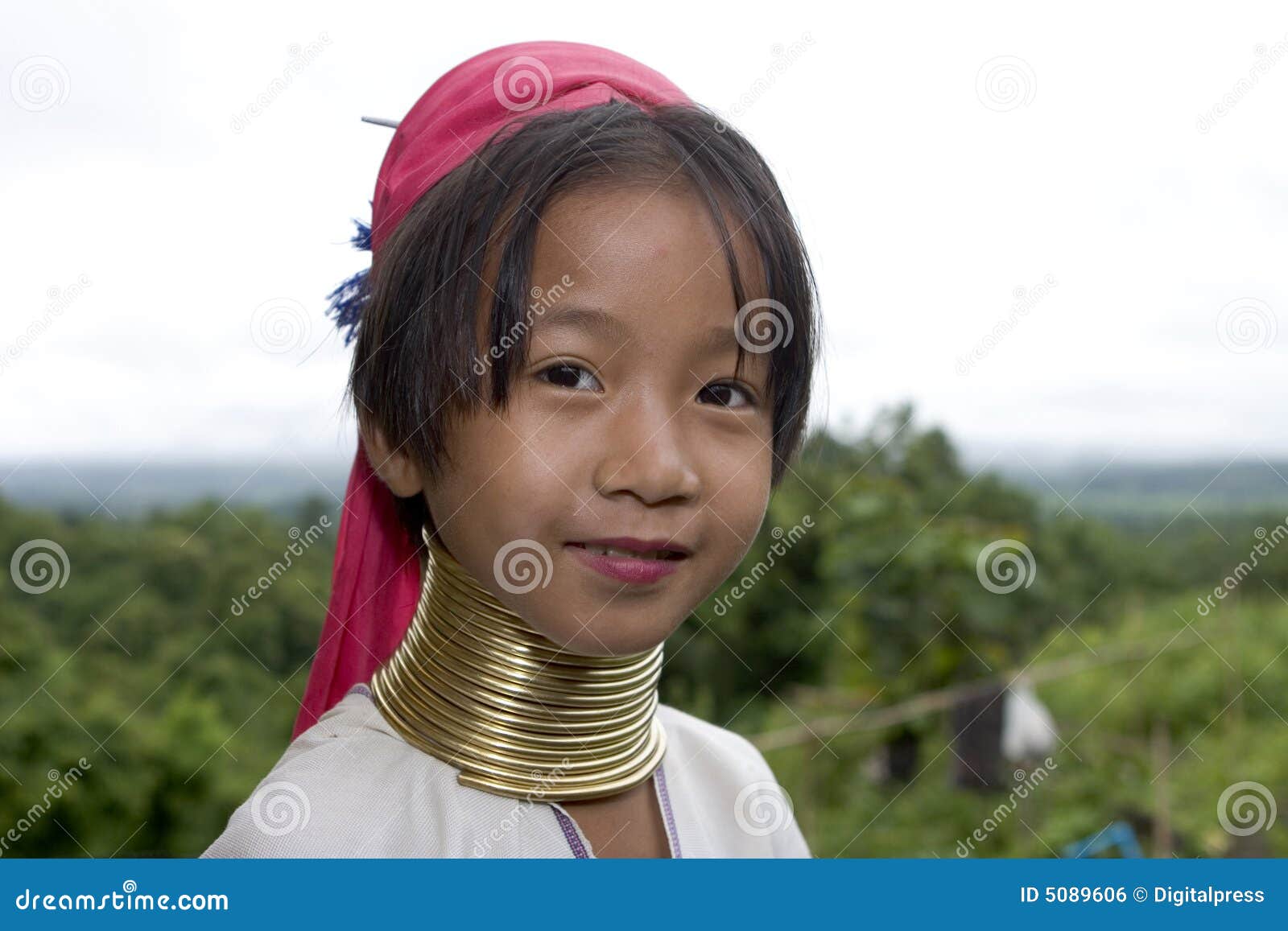 Long necked child, Asia editorial photo. Image of akha 5089606