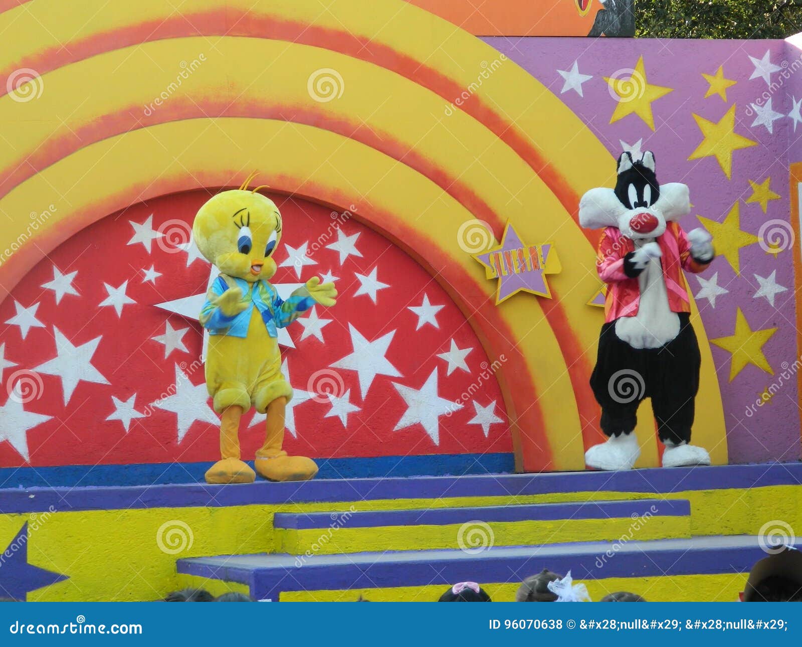 Looney tunes editorial stock photo. Image of looney, flags - 96070638