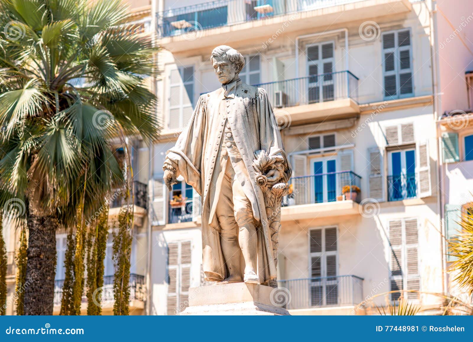 lord brougham statue in cannes city