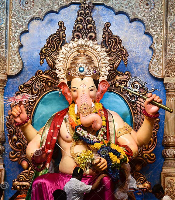 Lord Ganesha at Lalbaug editorial stock photo. Image of ganapati - 50375553