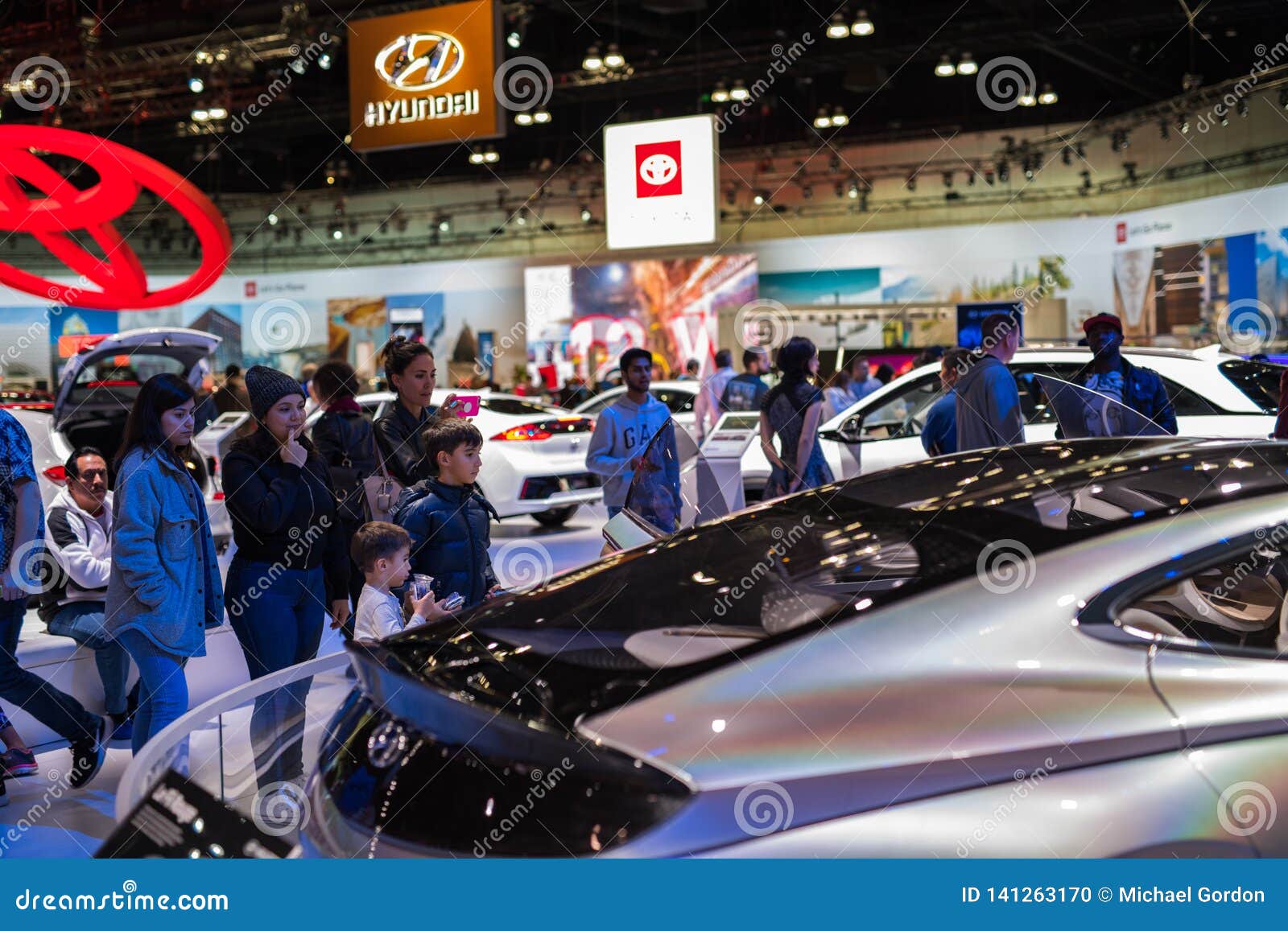 The Los Angeles Auto Show editorial image. Image of vehicles 141263170