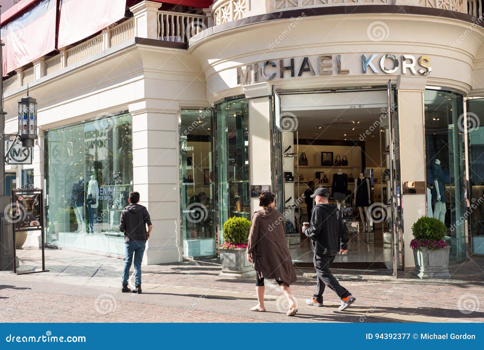 nearest michael kors