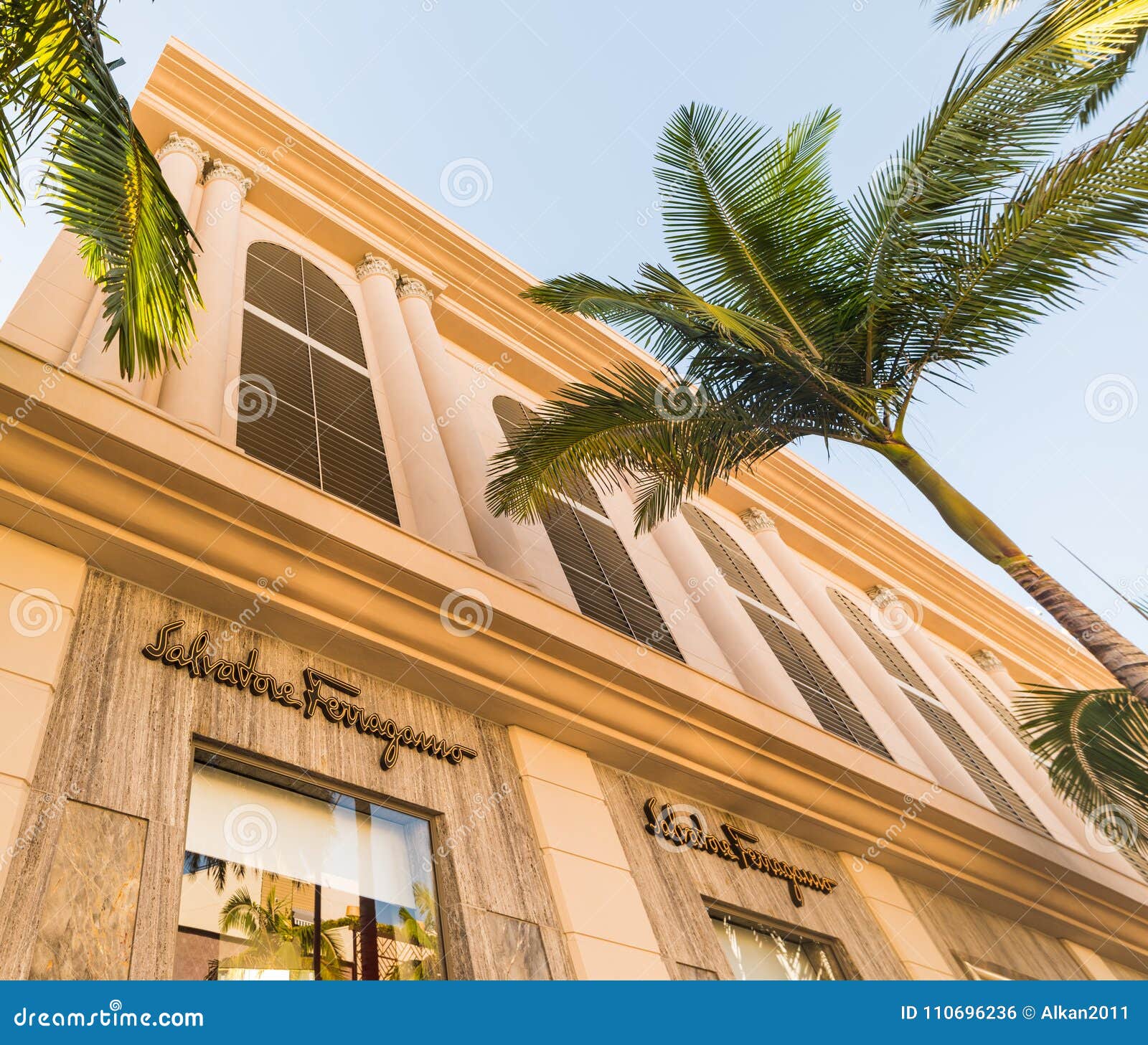 Versace Shop on Rodeo Drive in Los Angeles Editorial Stock Image