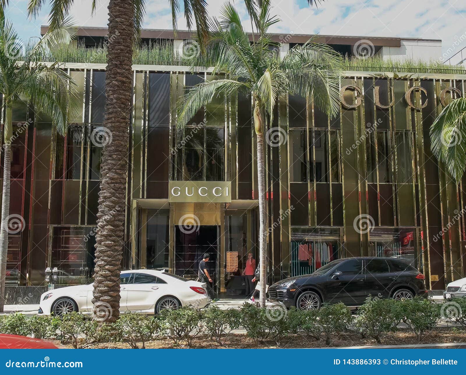 Gucci Store On Rodeo Drive In Los Angeles Stock Photo - Download Image Now  - American Culture, Architecture, Beverly Hills - California - iStock