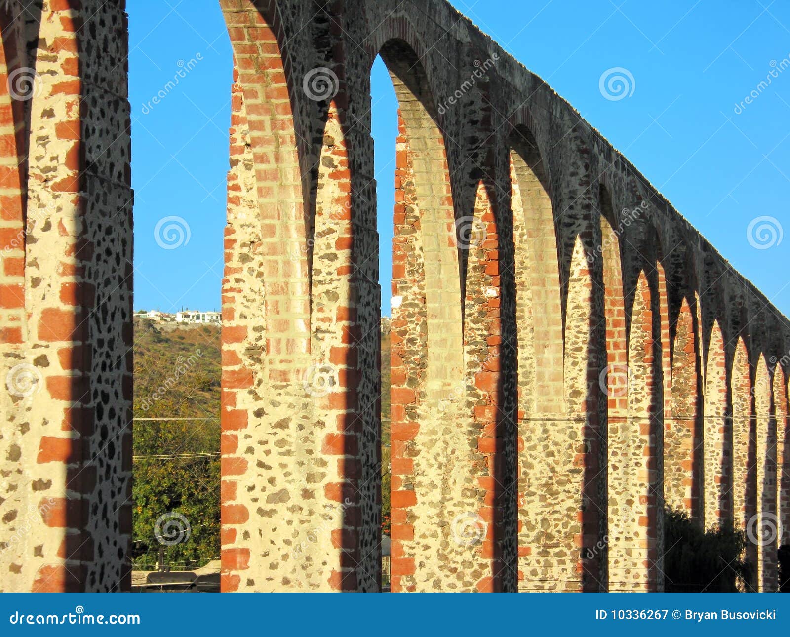 los arcos aqueduct in queretaro, mexico.