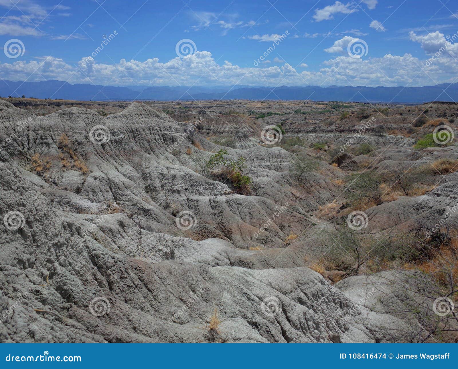 los hoyos, the grey desert, part of tatacoa desert