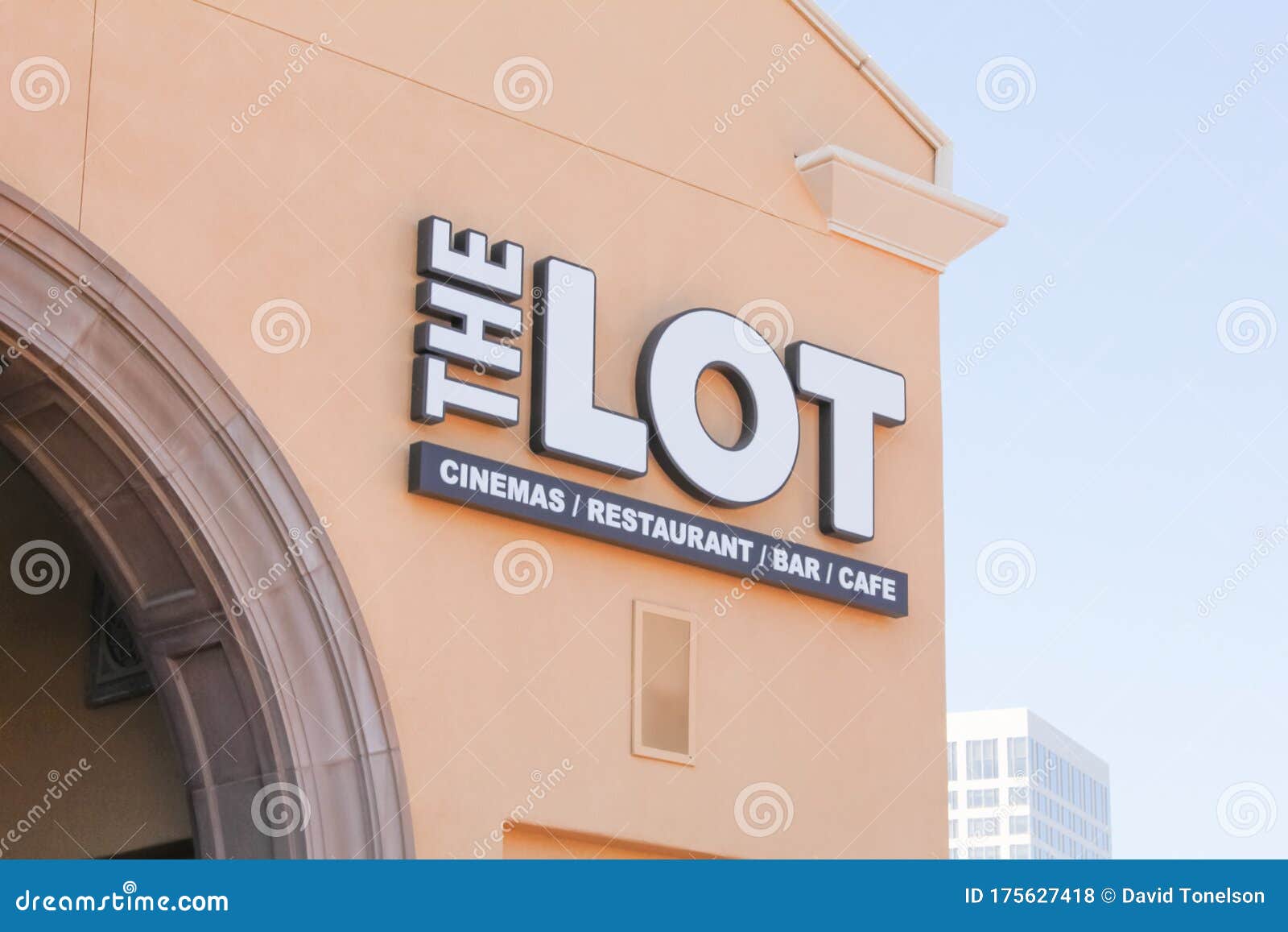 Restaurant, THE LOT Newport Beach