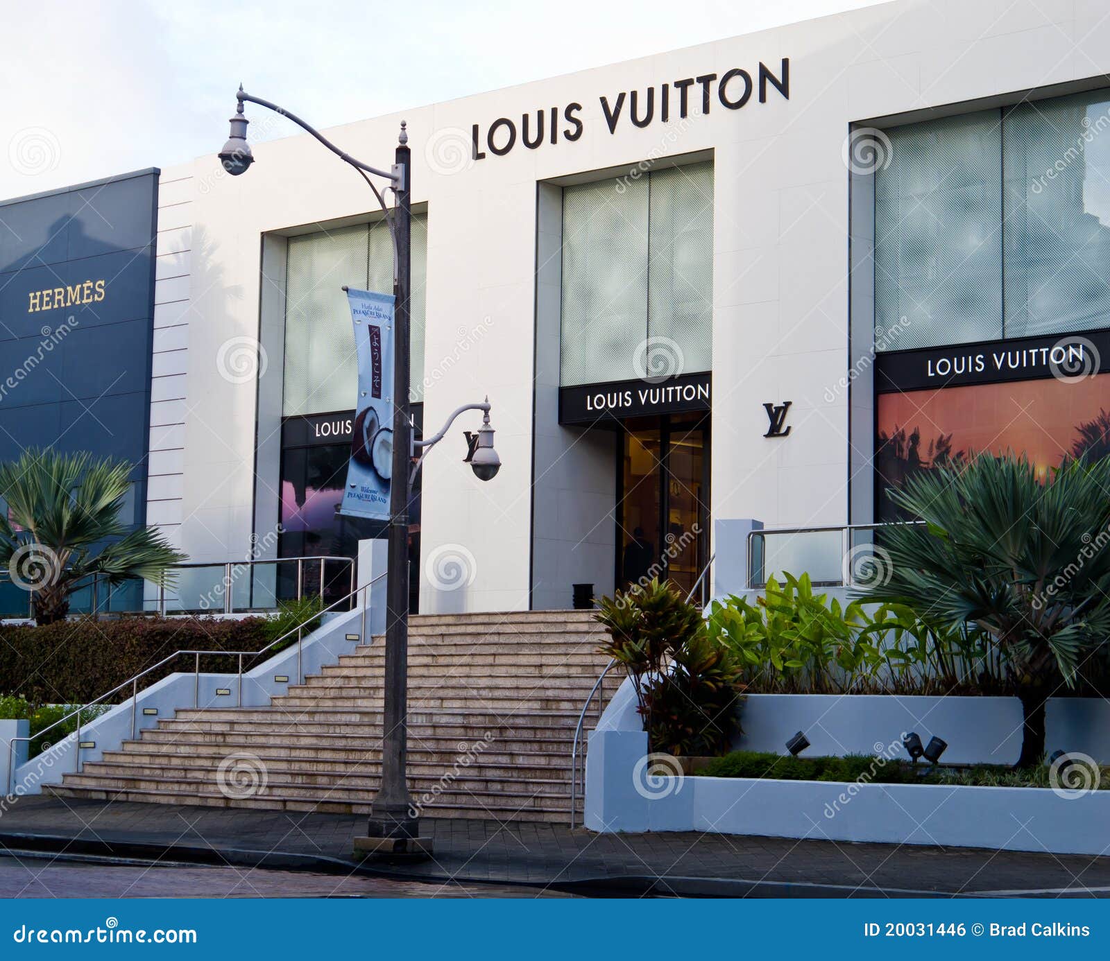 louis vuitton marbella