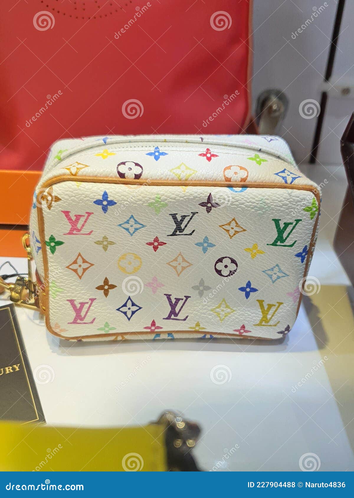 Louis Vuitton bags editorial stock photo. Image of famous - 227904488
