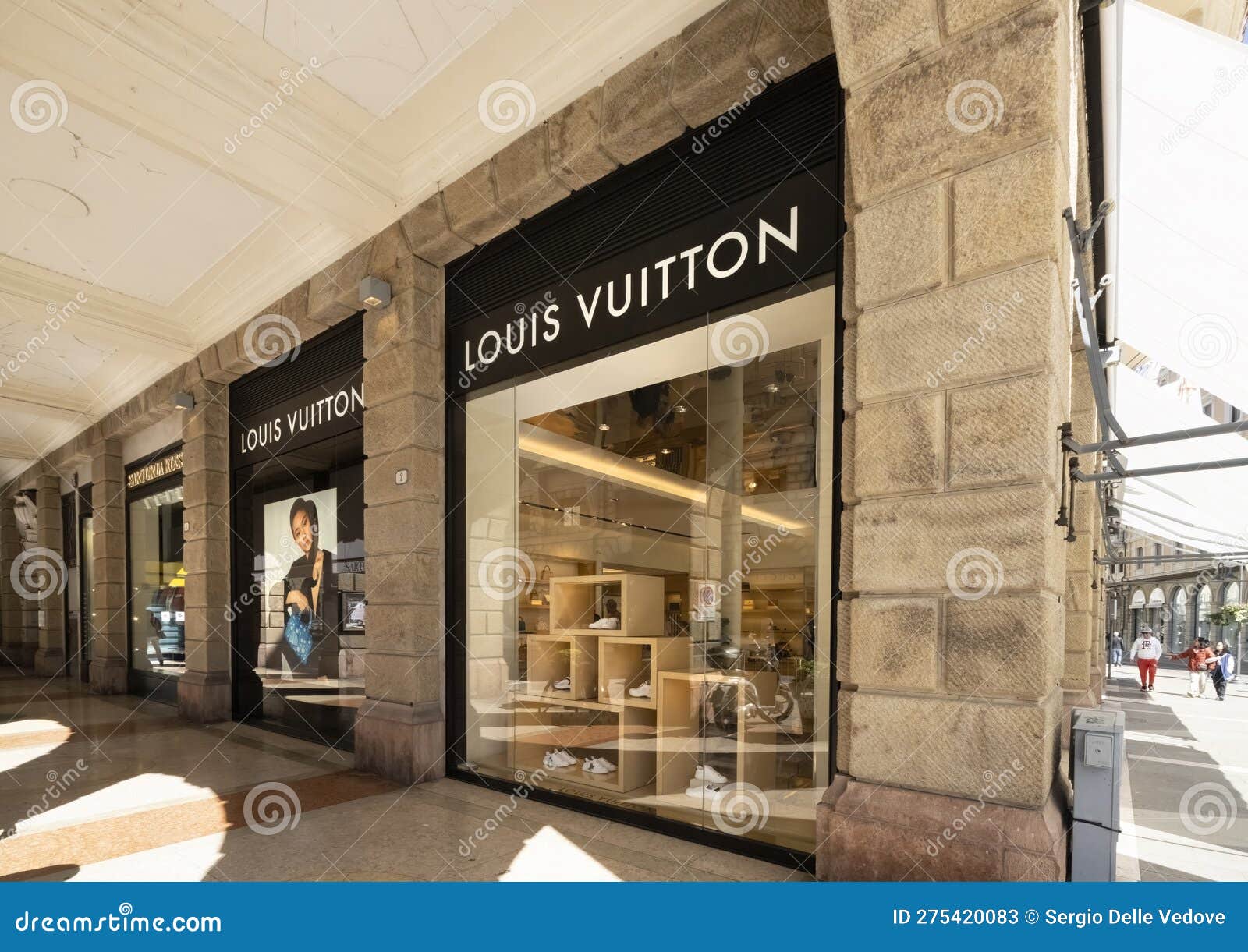 Louis Vuitton Brand Store in the City Center Editorial Stock Photo - Image  of clothing, shopping: 275420083