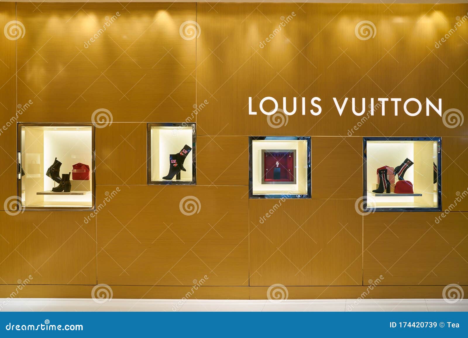 Louis Vuitton editorial stock image. Image of wall, commercial - 174420739