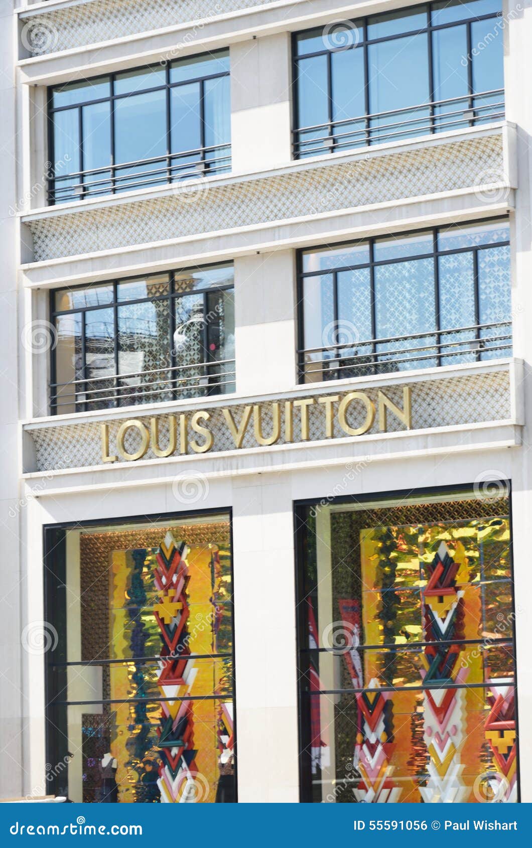 Louis Vuitton Shopfront Champs Elysees Redactionele Foto - Afbeelding bestaande uit luxe ...