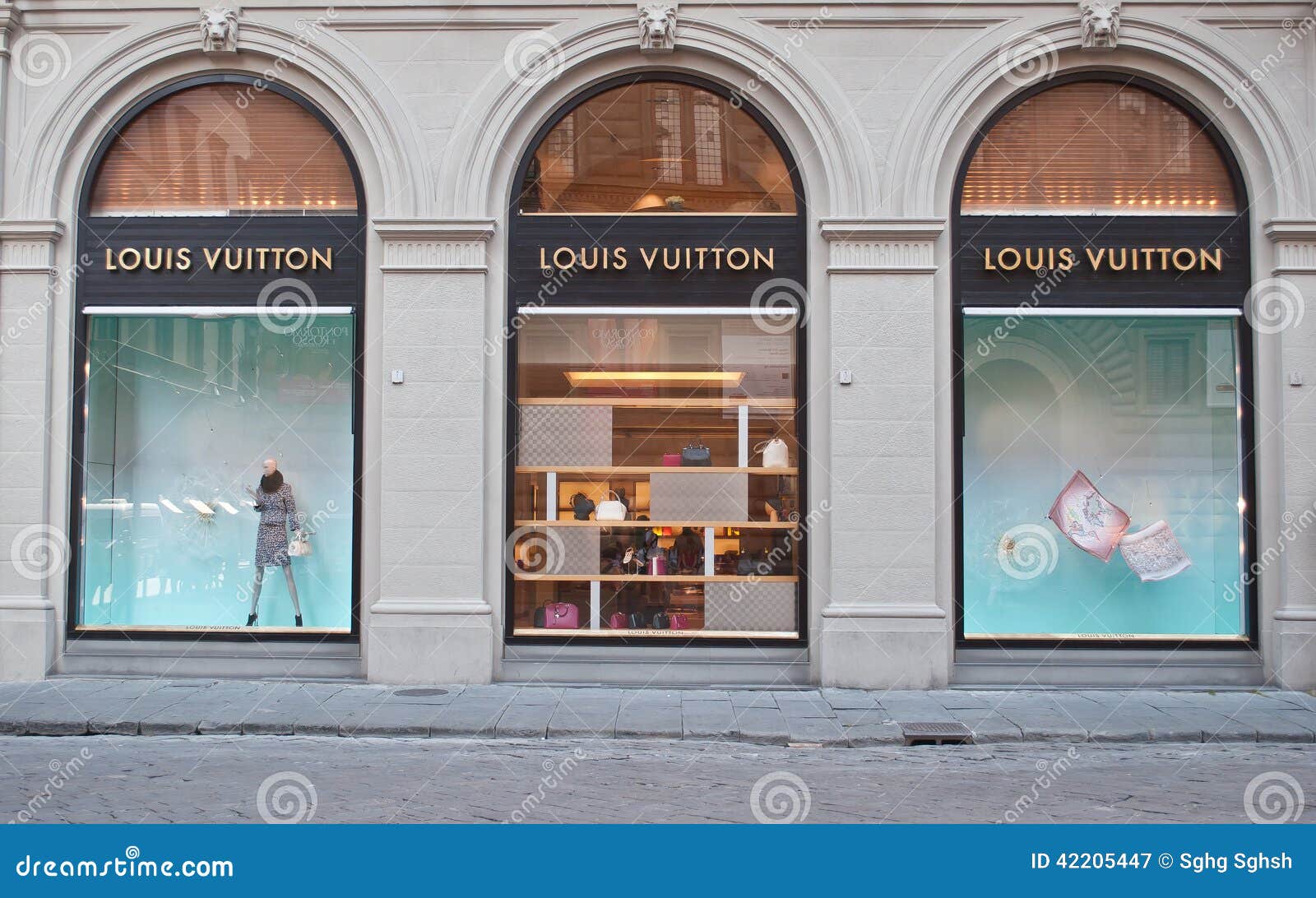 who owns louis vuitton stock Louis Vuitton editorial photography. Image of fashion - 42205447