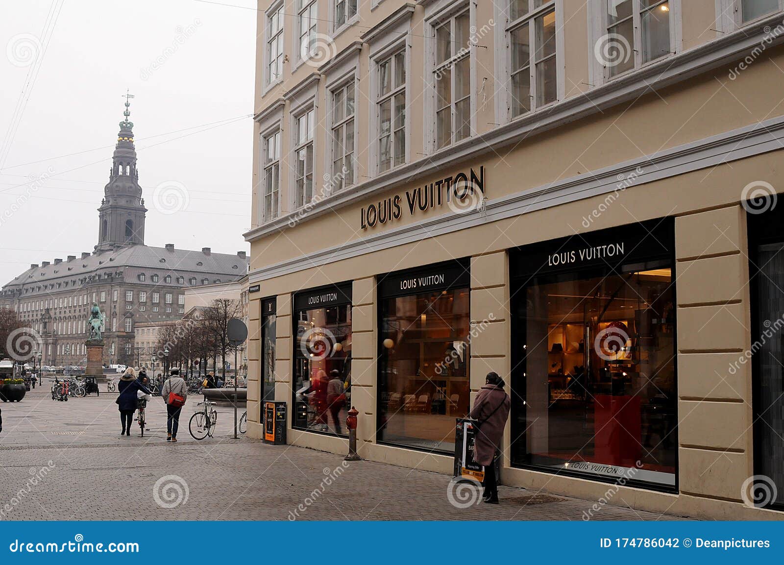 Louis Vuitton Store on Stroeget in Danish Capital Copenhagen Editorial  Stock Image - Image of snow, copenhagen: 267491449