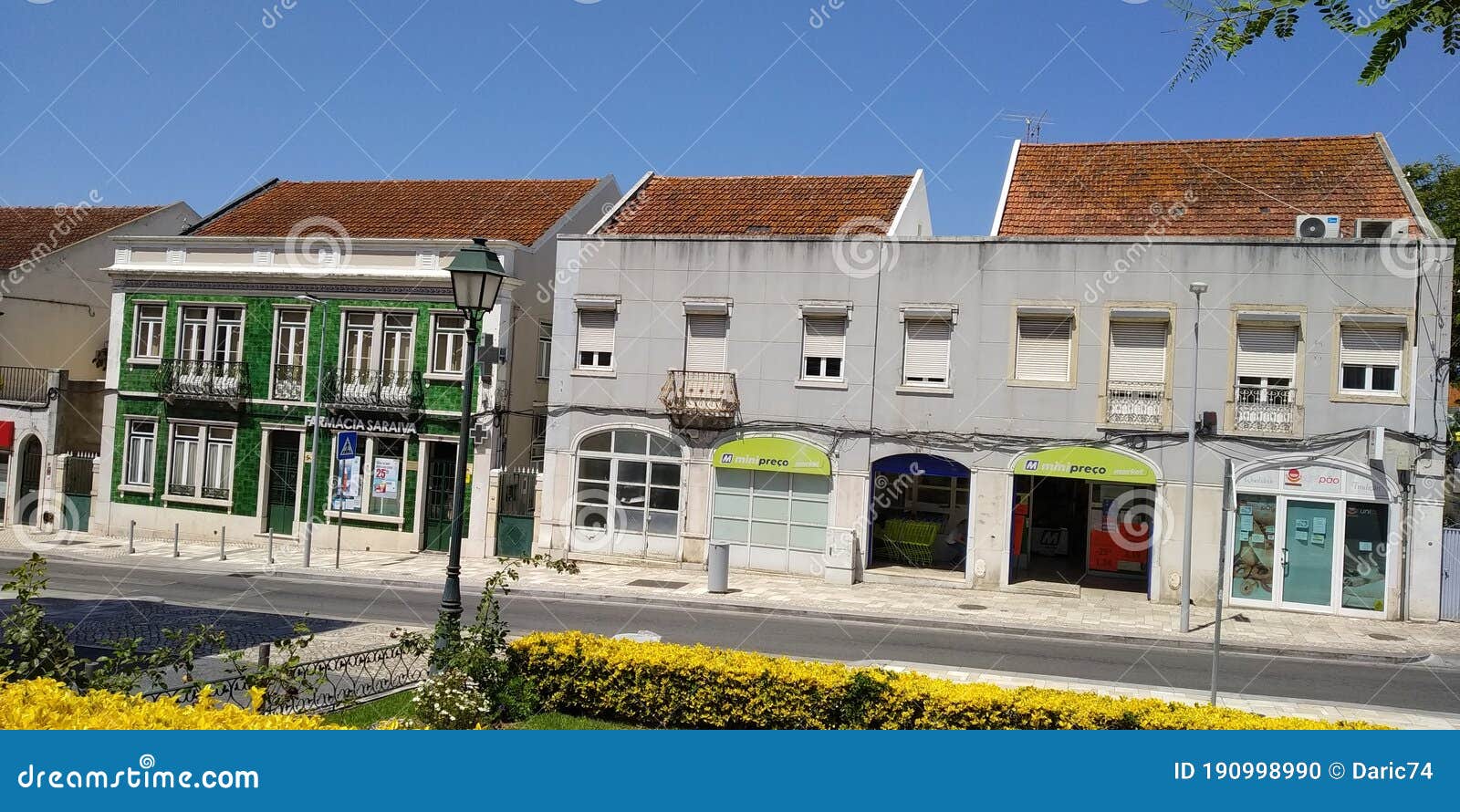 loures rua principal, portugal