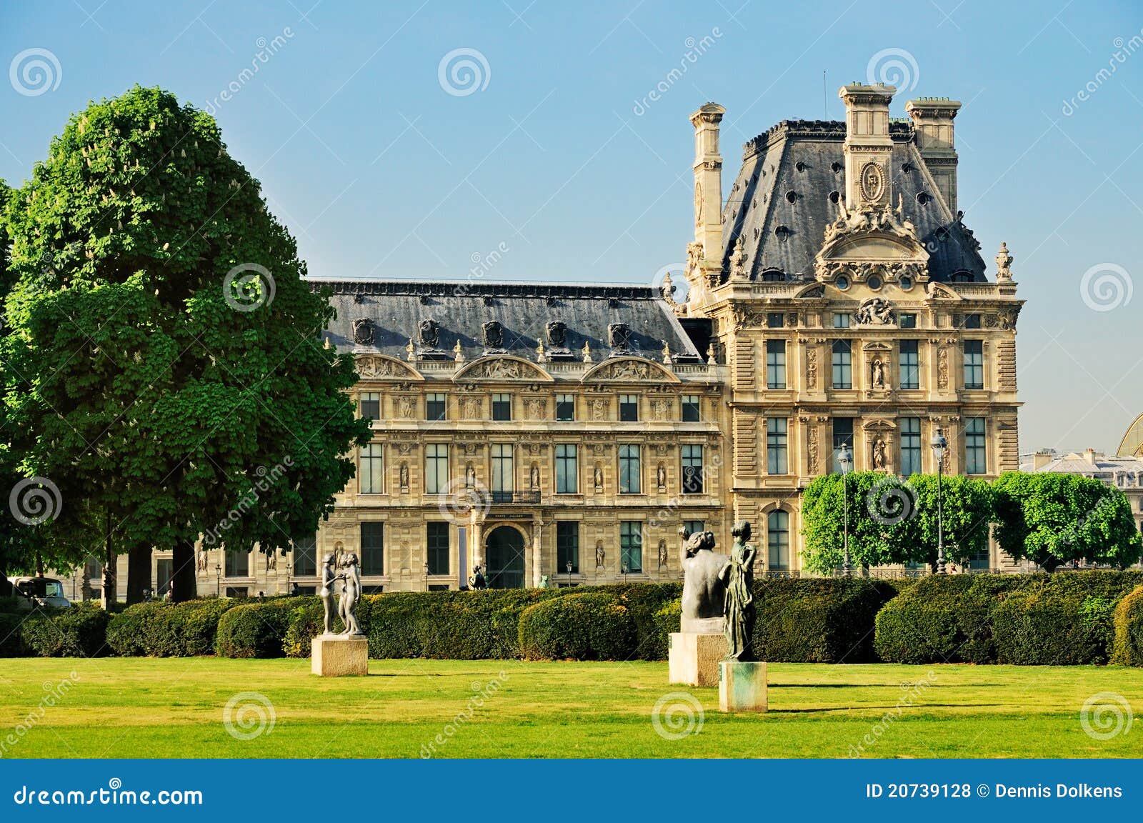 louvre from the jardin des tuileries