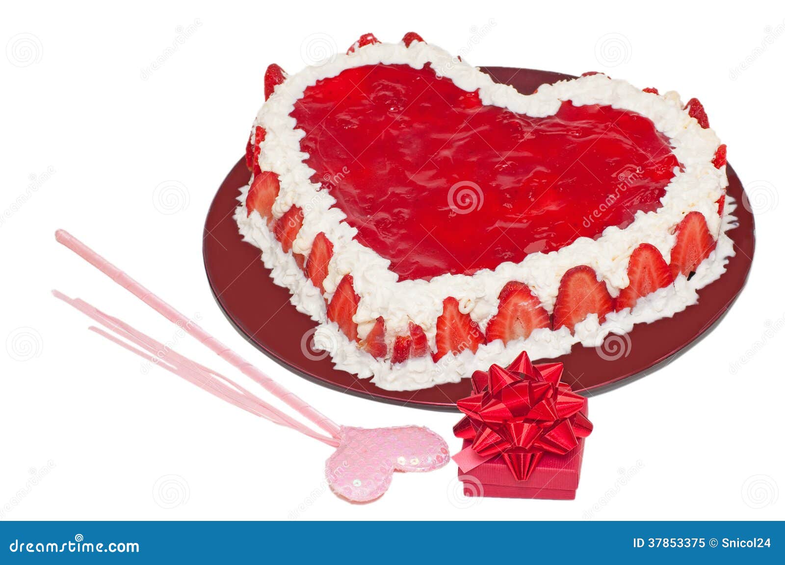 119,906 Love Cake Stock Photos - Free & Royalty-Free Stock Photos ...