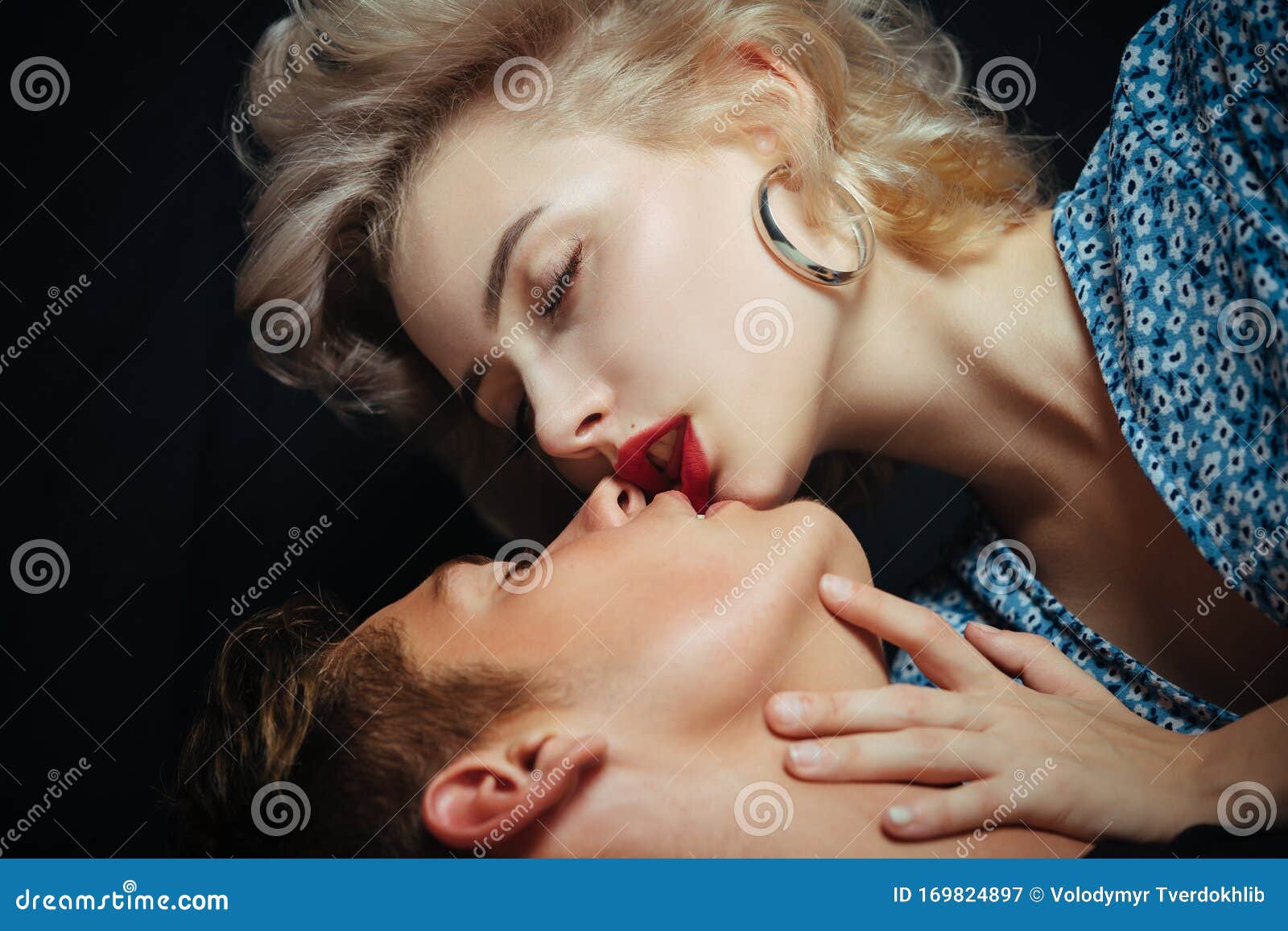 Girl Hot Kissing