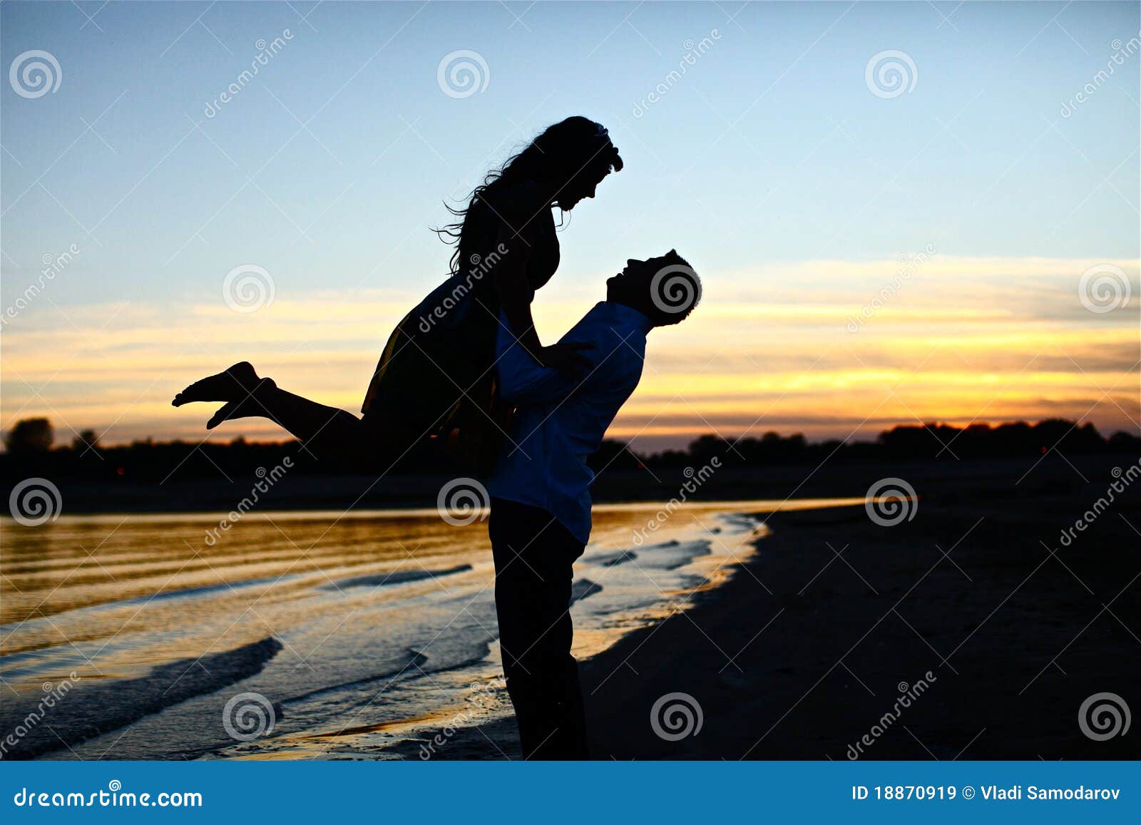 In Love Couple Royalty Free Stock Images Image 18870919 In Love Couple Royalty Free Stock Images Image 18870919