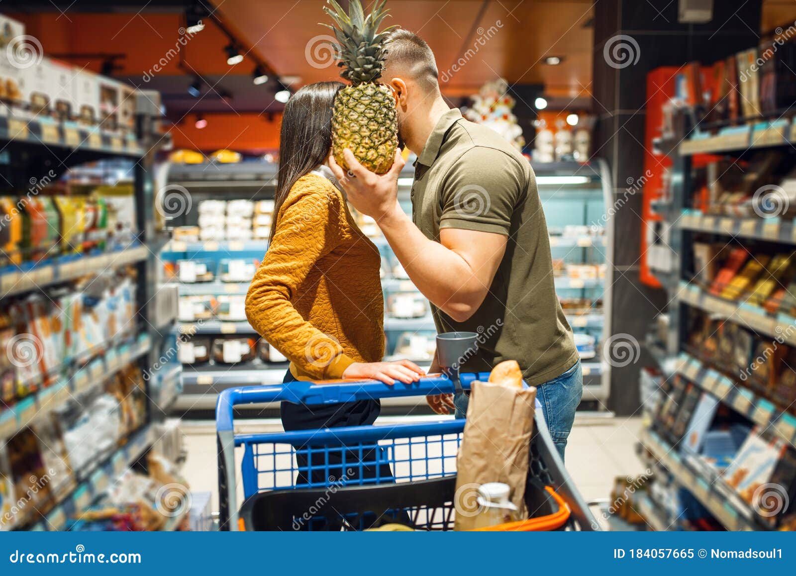 https://thumbs.dreamstime.com/z/love-family-couple-kissing-grocery-store-love-family-couple-kissing-grocery-store-man-women-cart-buying-beverages-184057665.jpg