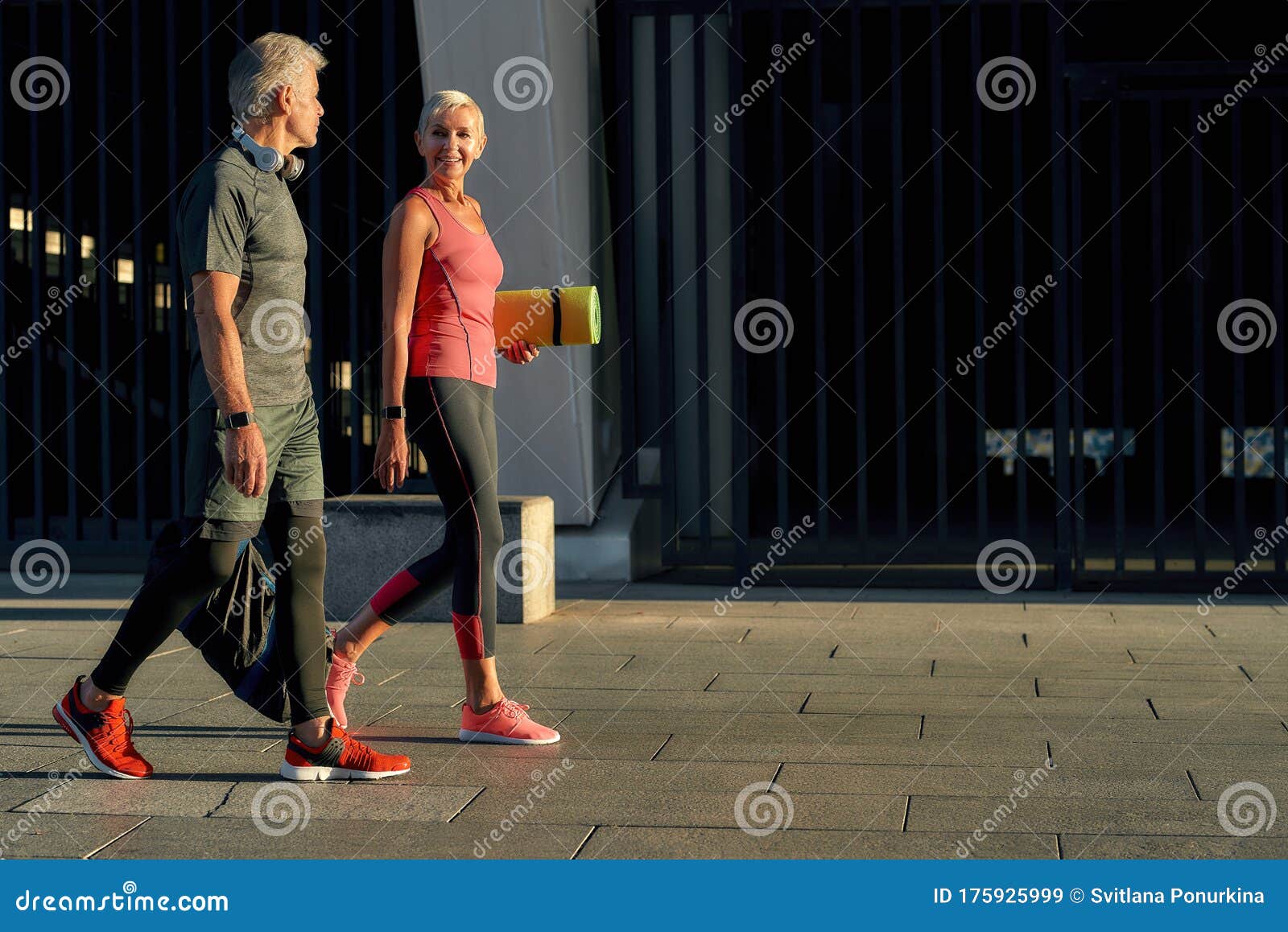 https://thumbs.dreamstime.com/z/love-fitness-side-view-active-middle-aged-couple-sports-clothing-going-to-exercise-together-outdoors-love-fitness-side-175925999.jpg