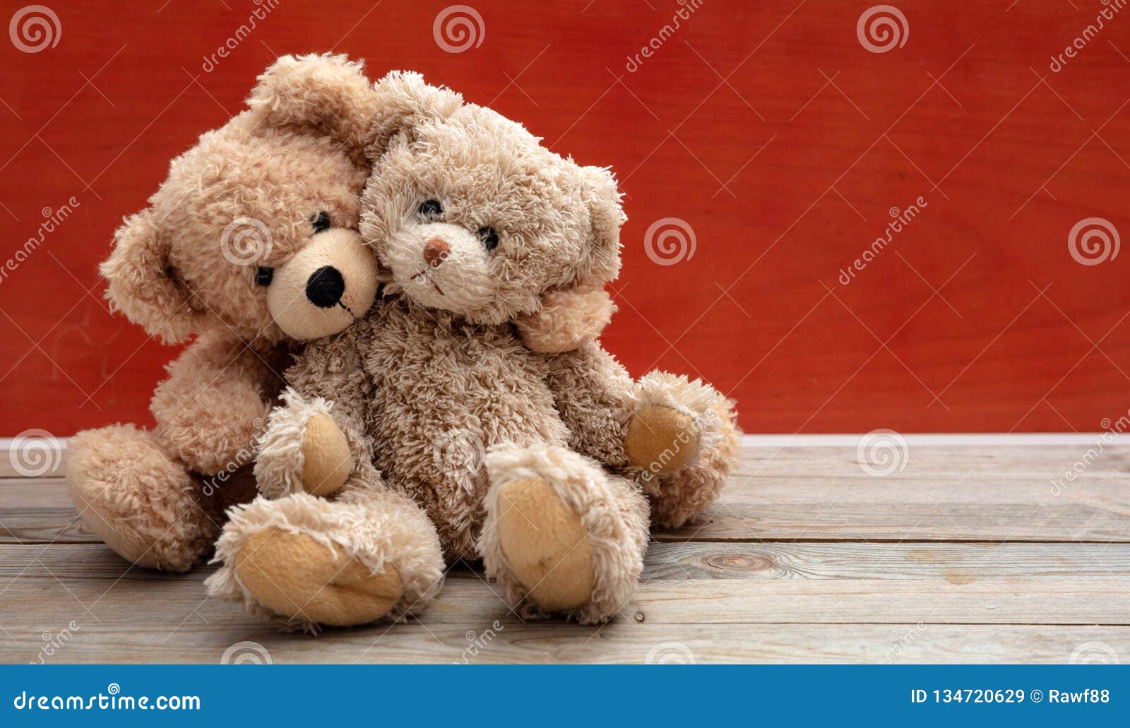 Love, Friendship Concept, Tight Hug. Teddy Bears Couple on Wooden ...