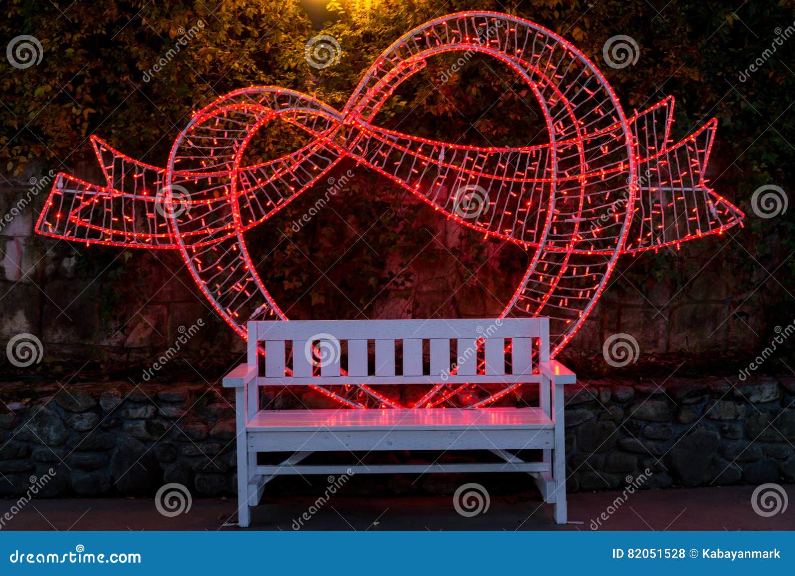 Love Heart On Sitting Bench, Duryu Park Starry Night Illuminations Night In Daegu South Korea ...