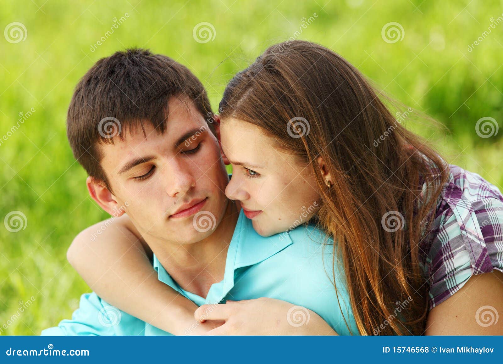Love Hug Royalty Free Stock Photos - Image: 15746568