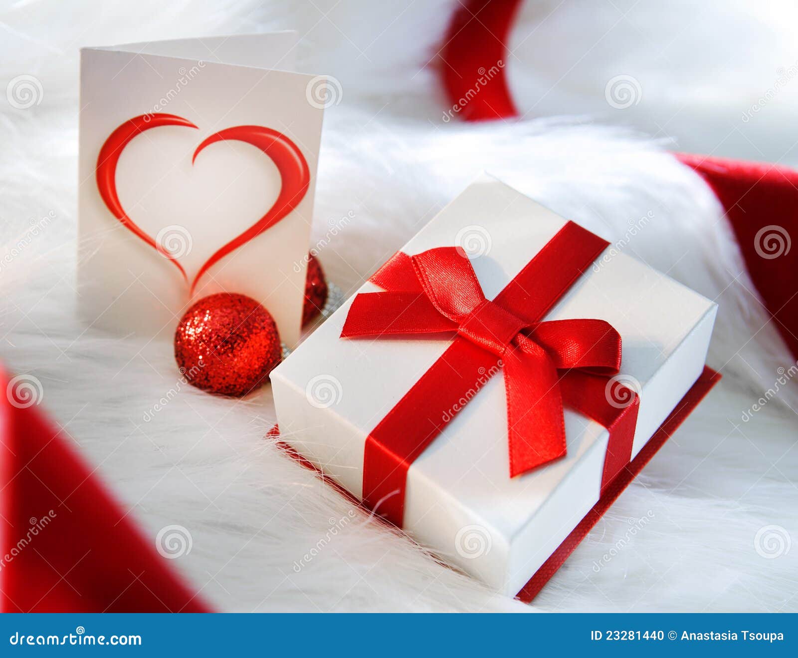 Love Present Pink Rose Flowers RoyaltyFree Stock Photo CartoonDealer