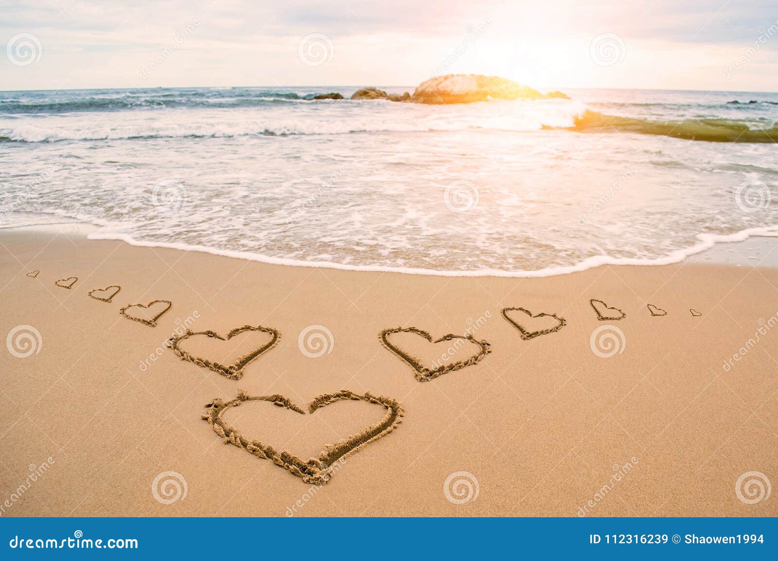 love sunshine heart beach