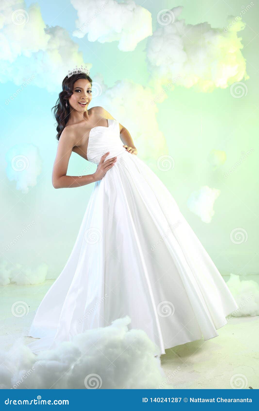 https://thumbs.dreamstime.com/z/lovely-asian-beautiful-woman-bride-white-wedding-caucasian-gown-dress-lace-veil-black-hair-studio-lighting-blue-gradient-140241287.jpg