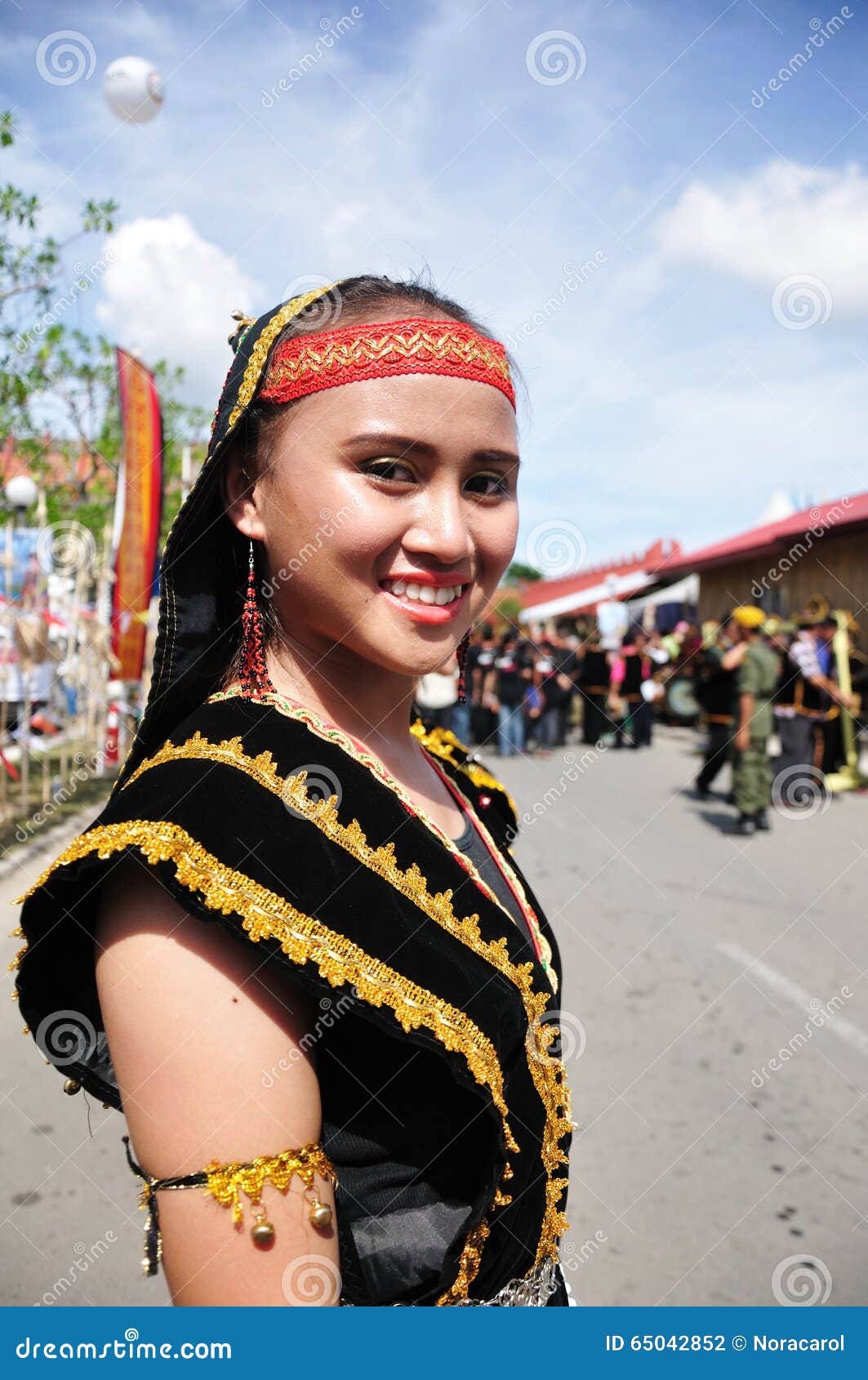 Lovely Girl Of Kadazan Dusun  Native In Traditional 