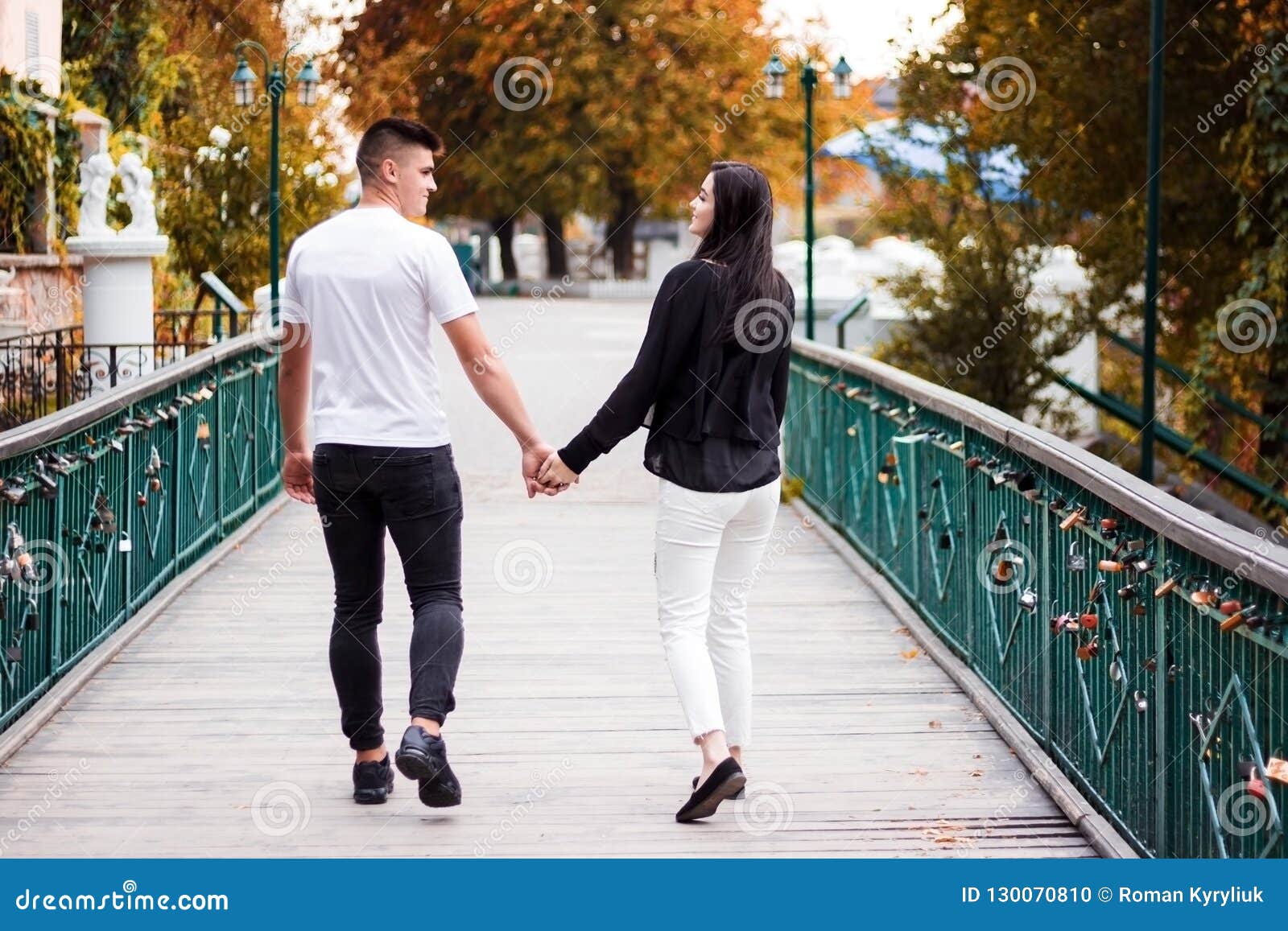 Dating walk