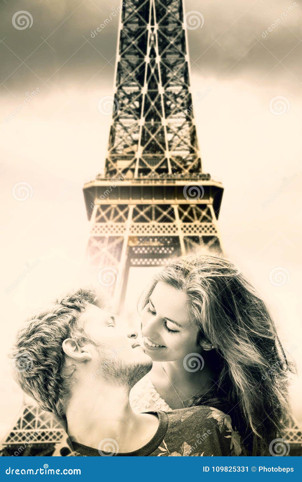 Lovers Under The Eiffel Tower In Paris Stock Image - Image of