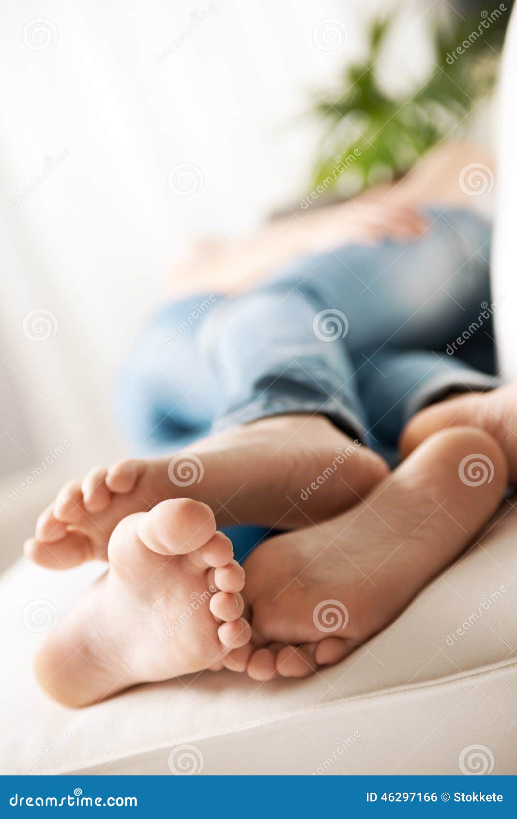 Lesbian Foot Riding