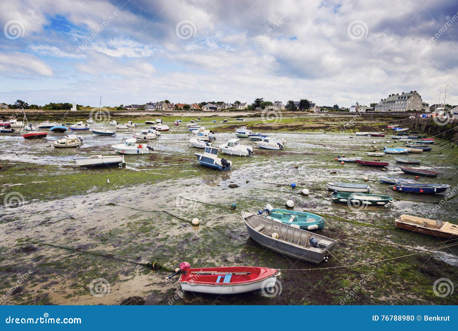 low tide in barfleur