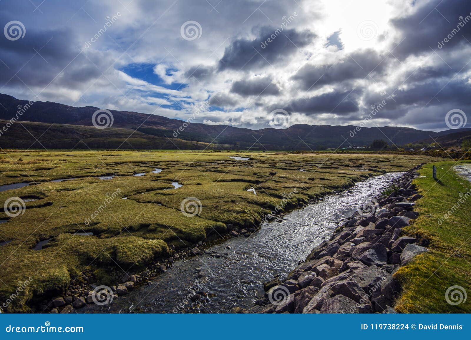 low tide at dundonnell on little loch broom