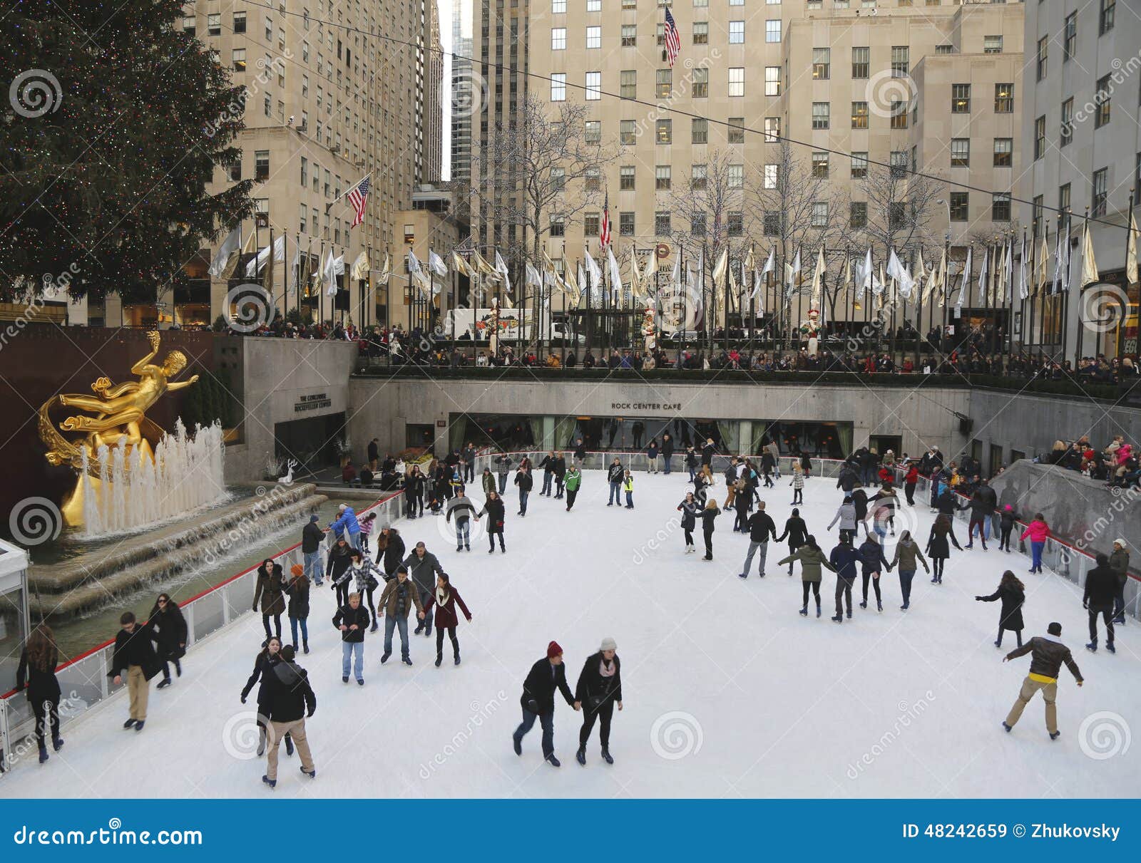 Lower Plaza Of Rockefeller Center With Ice-skating Rink And Christmas Tree In Midtown Manhattan ...