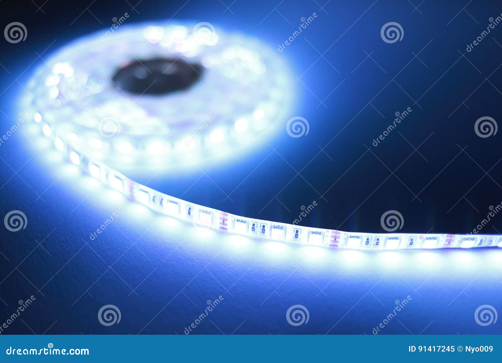 Striscia LED 12V 30cm - 15 LED Impermeabile, Flessibile Per Auto, Moto E Camion - Foto 6