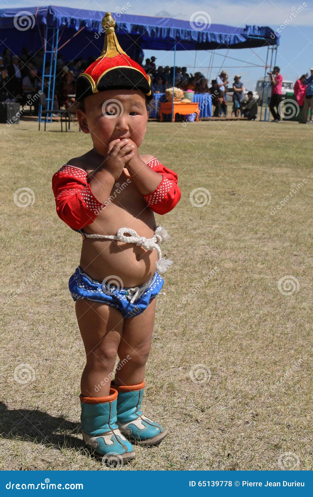Luchador Del Mongolian Del Bebe Foto De Archivo Editorial Imagen De Mongol Gente