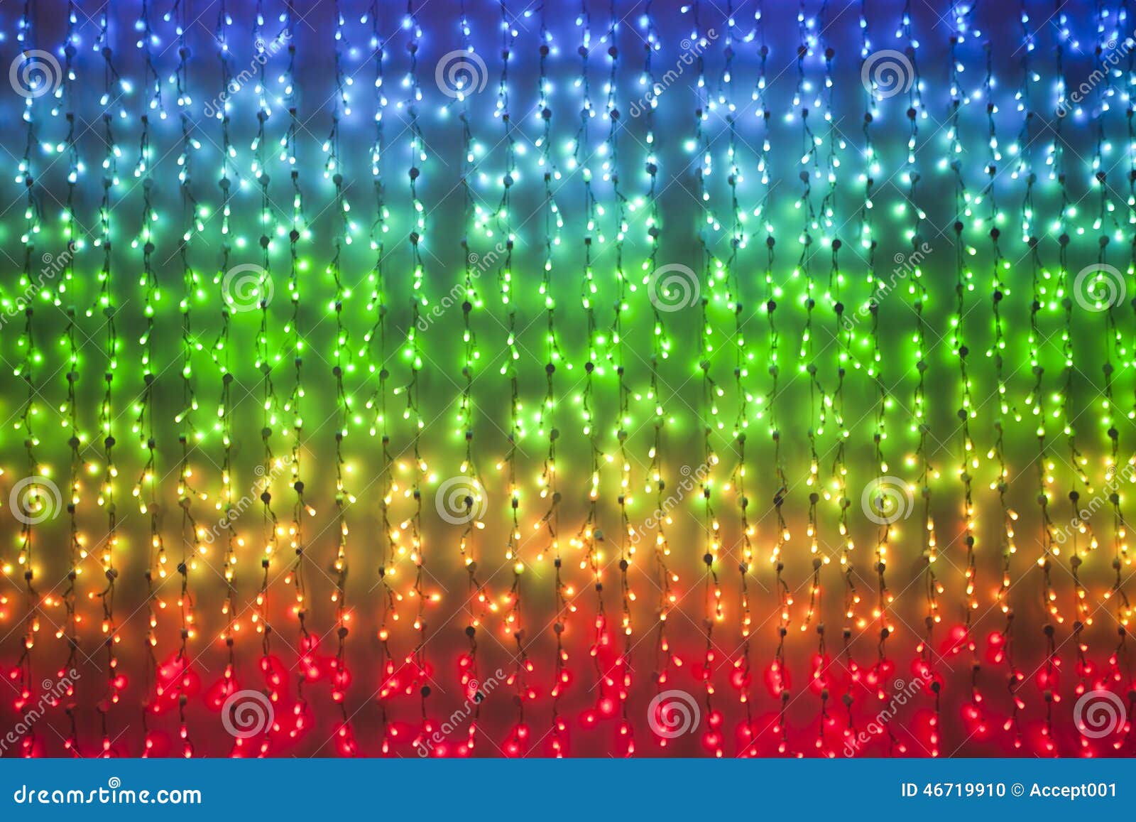 Luci di natale colorate arcobaleno Evento divertimento